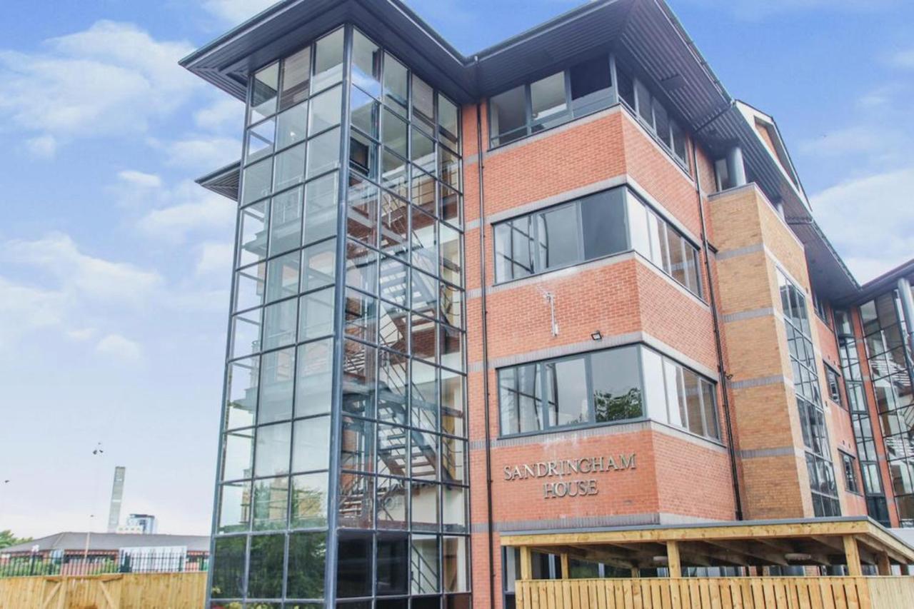 Workers Paradise - Albion Place Salford City Манчестер Экстерьер фото